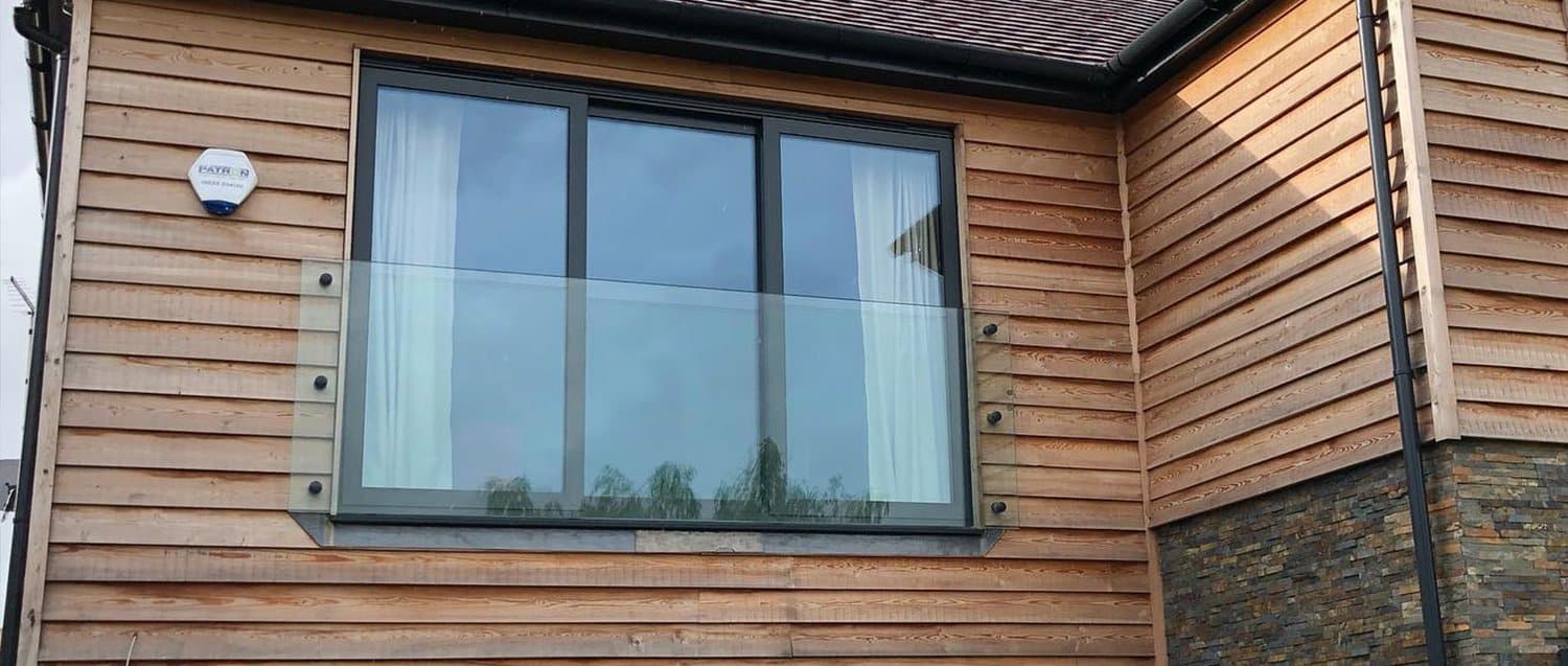 glass-qrailing-3.jpg